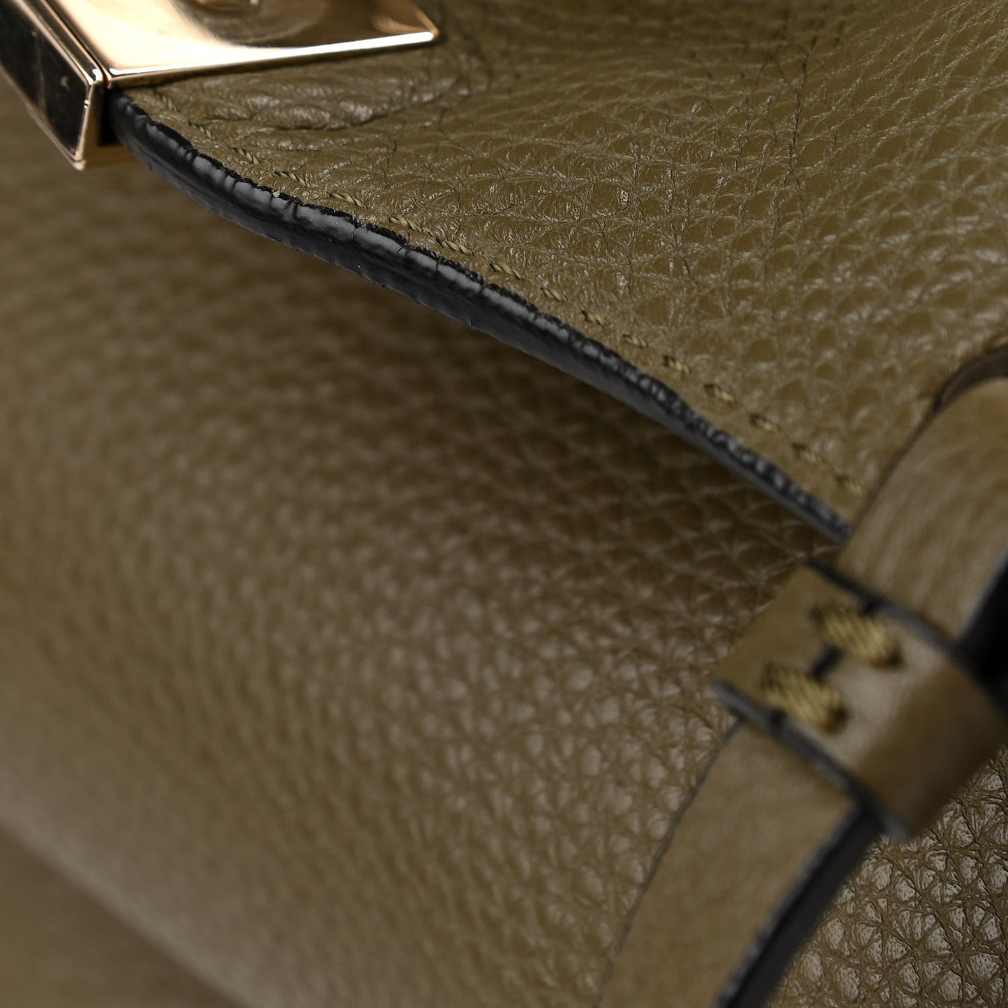 Pebbled Calfskin Medium Rockstud Tote Army Green