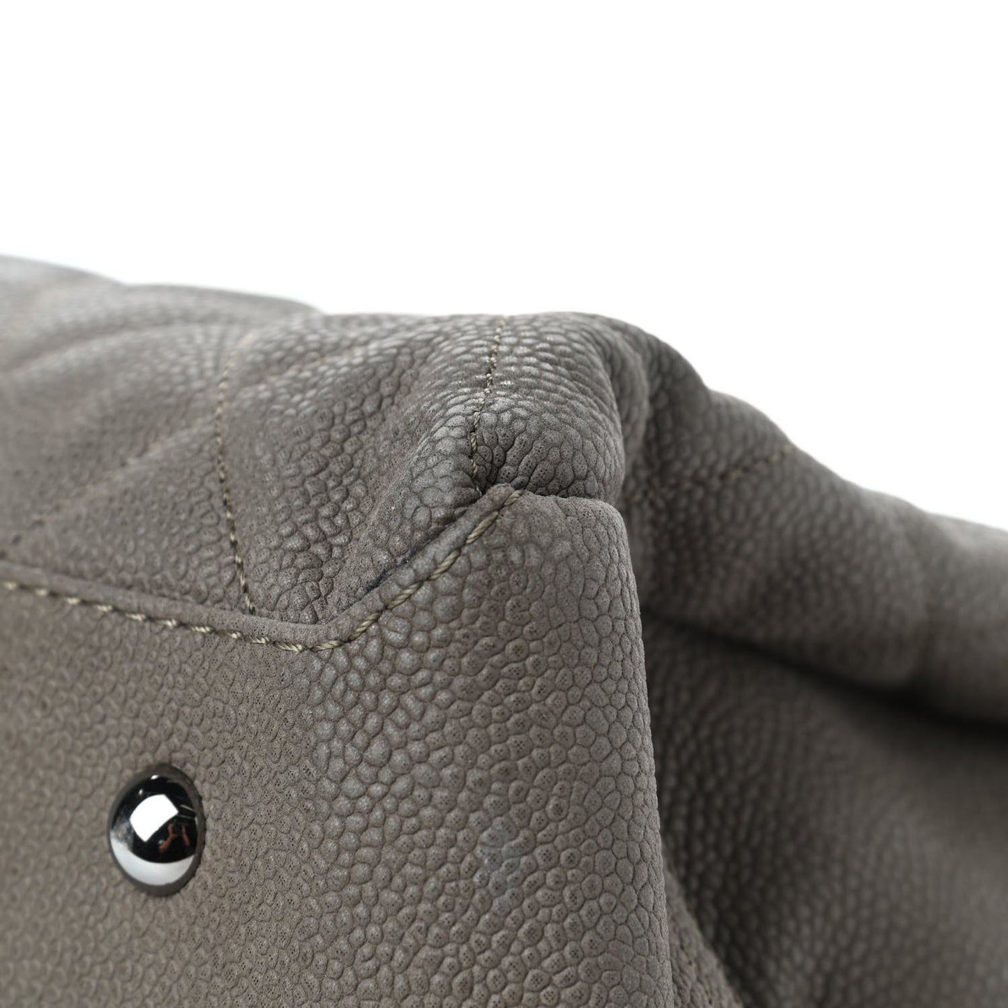 Iridescent Caviar Medium Lady Pearly Flap Khaki