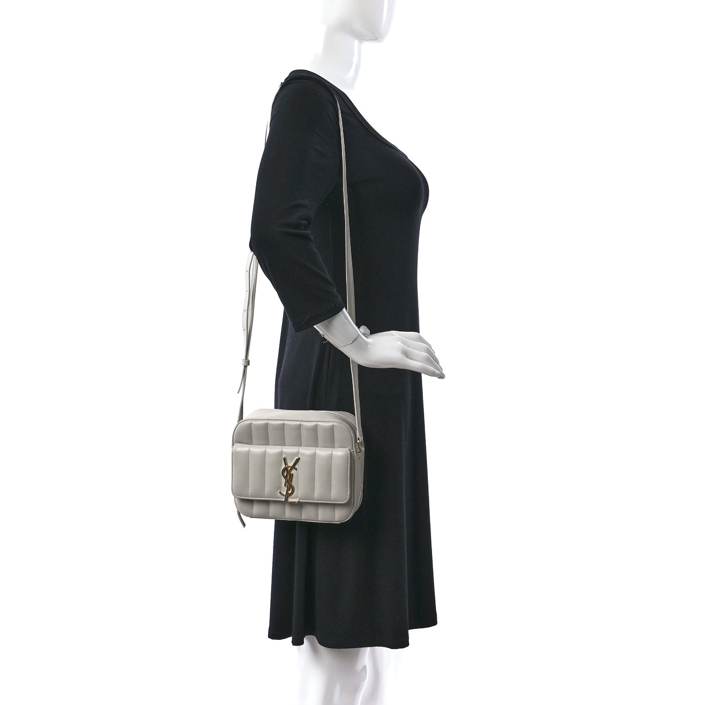 Lambskin Matelasse Monogram Vicky Camera Bag Crema Soft
