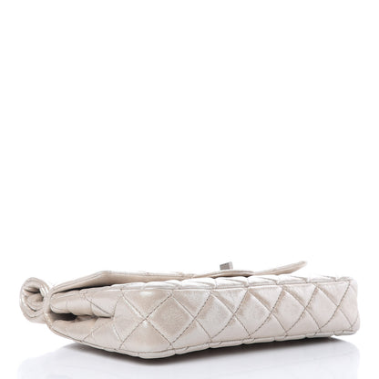 Chanel Iridescent Calfskin Quilted Large Roll 2.55 Reissue Clutch Light Gold 4 of 11