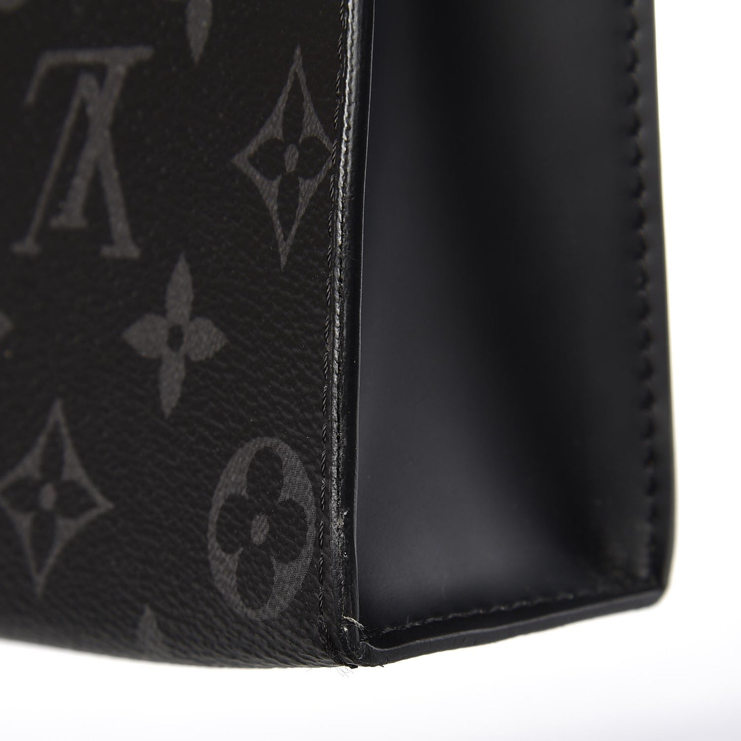 Monogram Eclipse Pochette Voyage MM