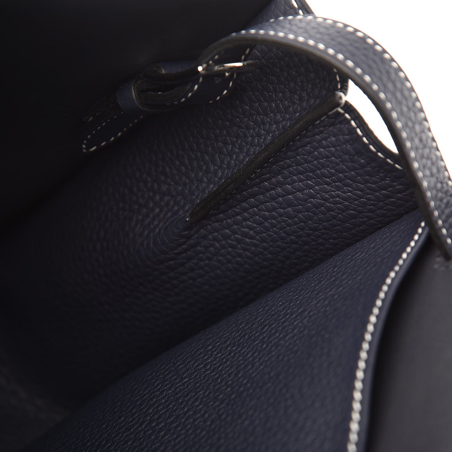 Aged Calfskin Quilted Large Gabrielle Hobo Beige Black