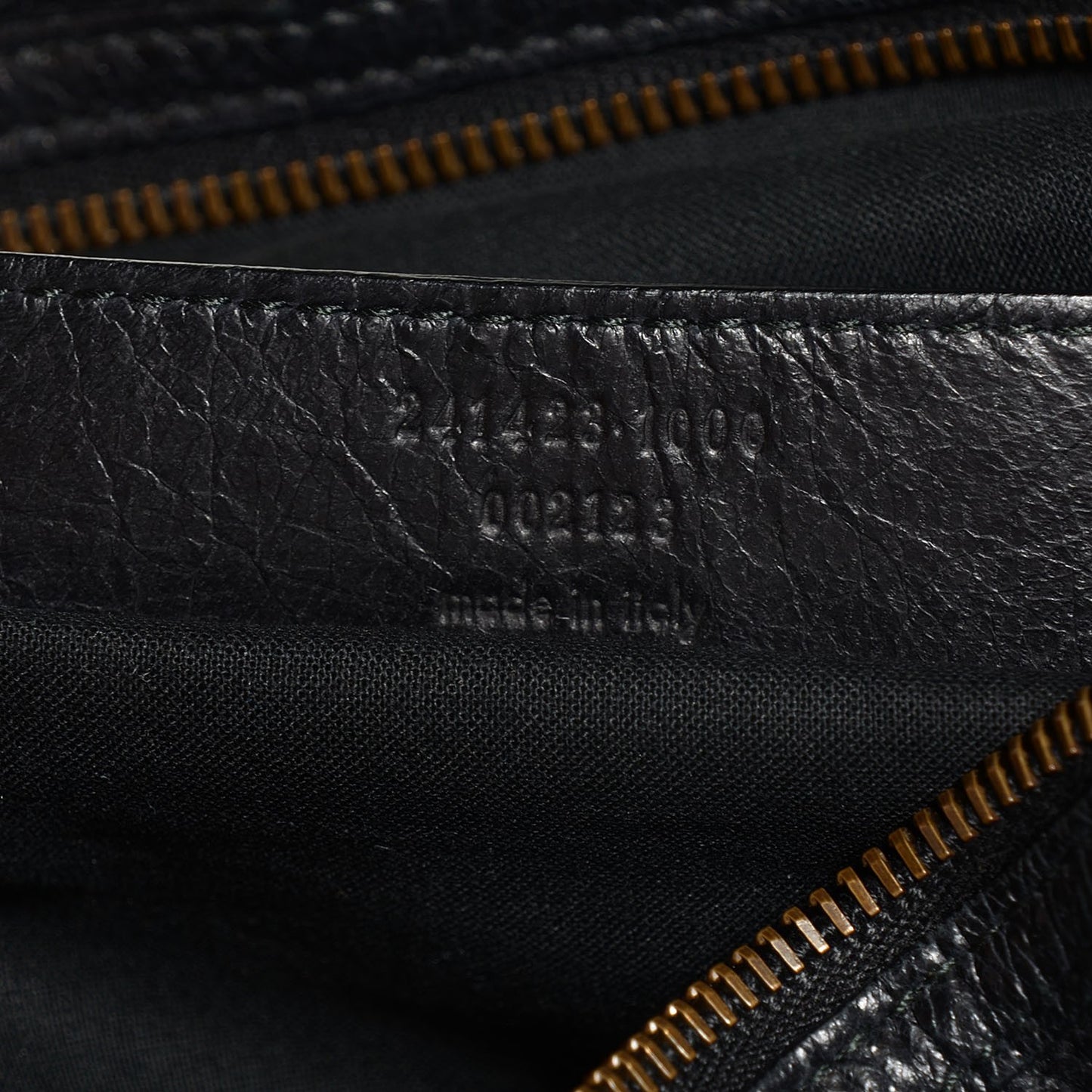 Agneau Classic Hardware Maxi Twiggy Black