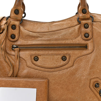 Balenciaga Agneau Classic Hardware Town Cumin 8 of 20