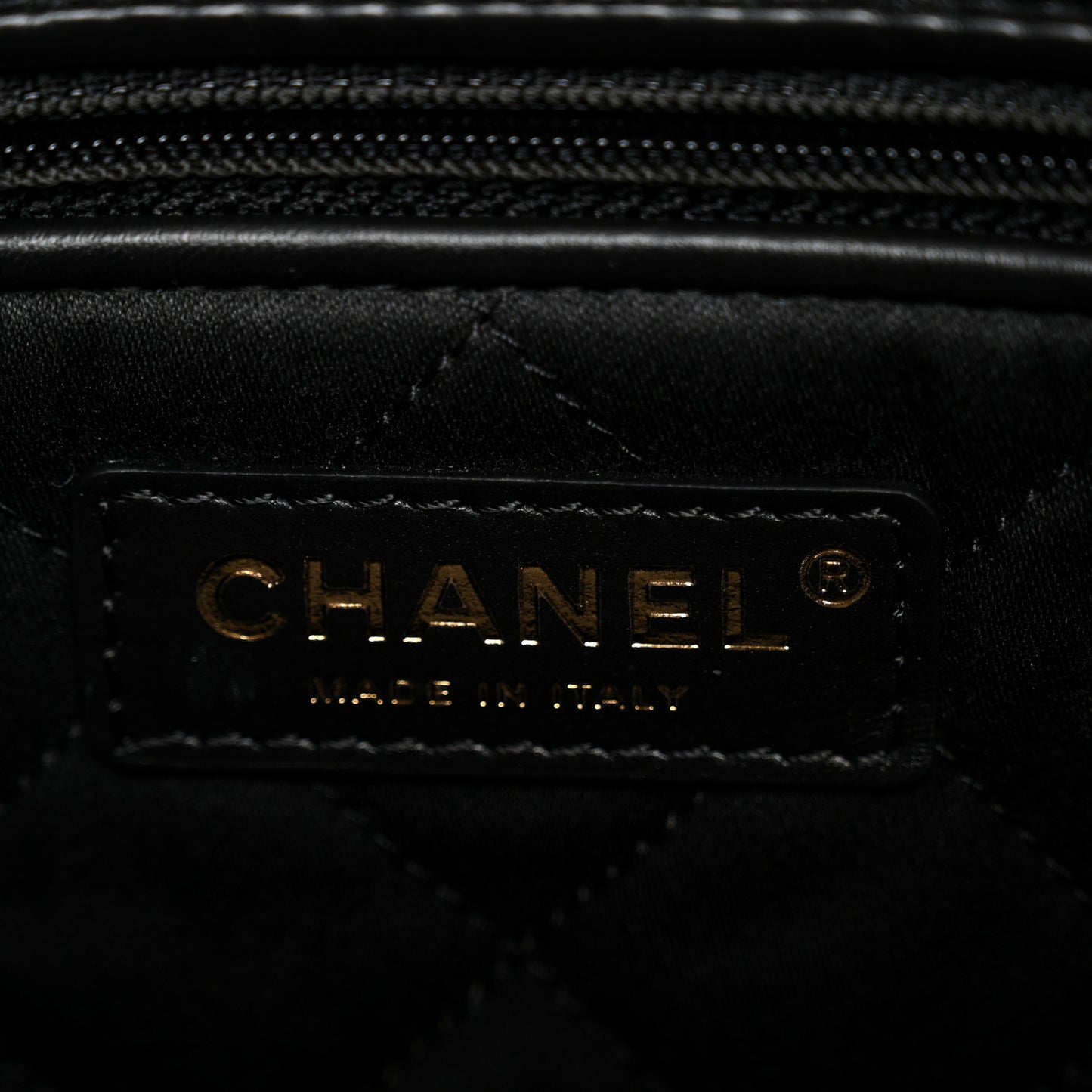 Shiny Calfskin Quilted Small Chanel 22 Black