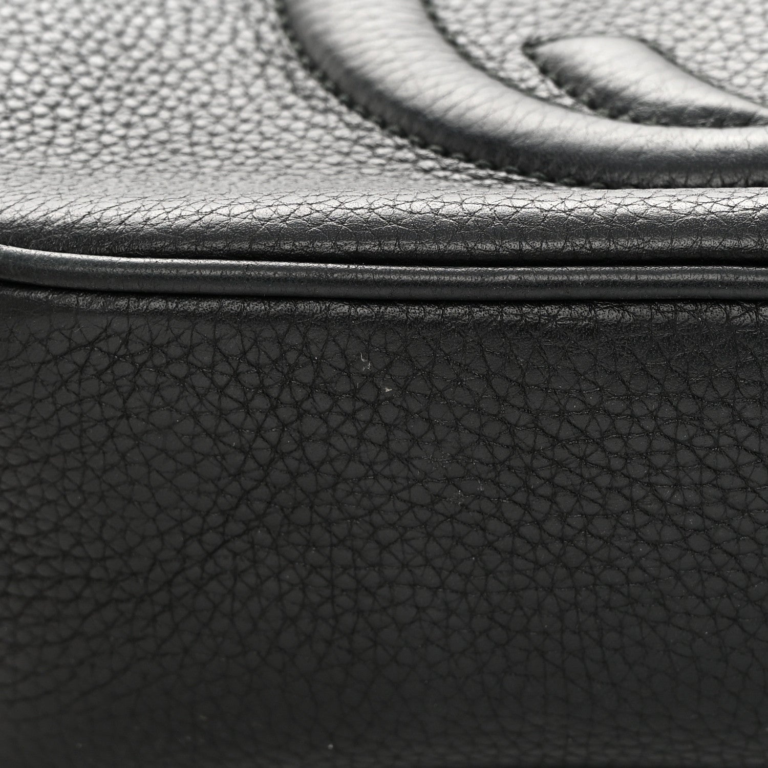 Gucci Pebbled Calfskin Small Soho Disco Bag Black 14 of 23