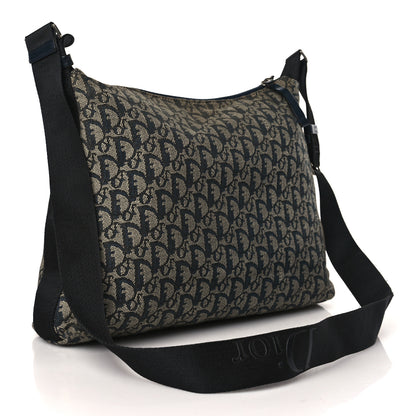 Christian Dior Monogram Messenger Black 2 of 11
