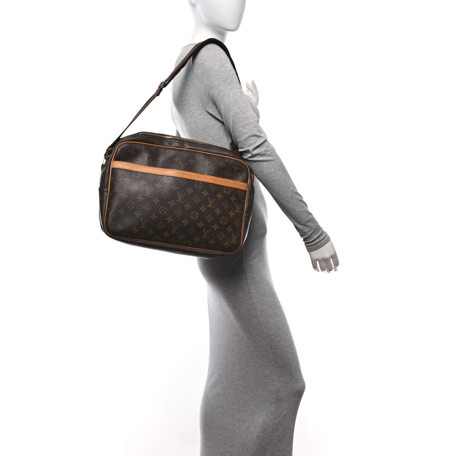Louis Vuitton Monogram Reporter GM 2 of 13