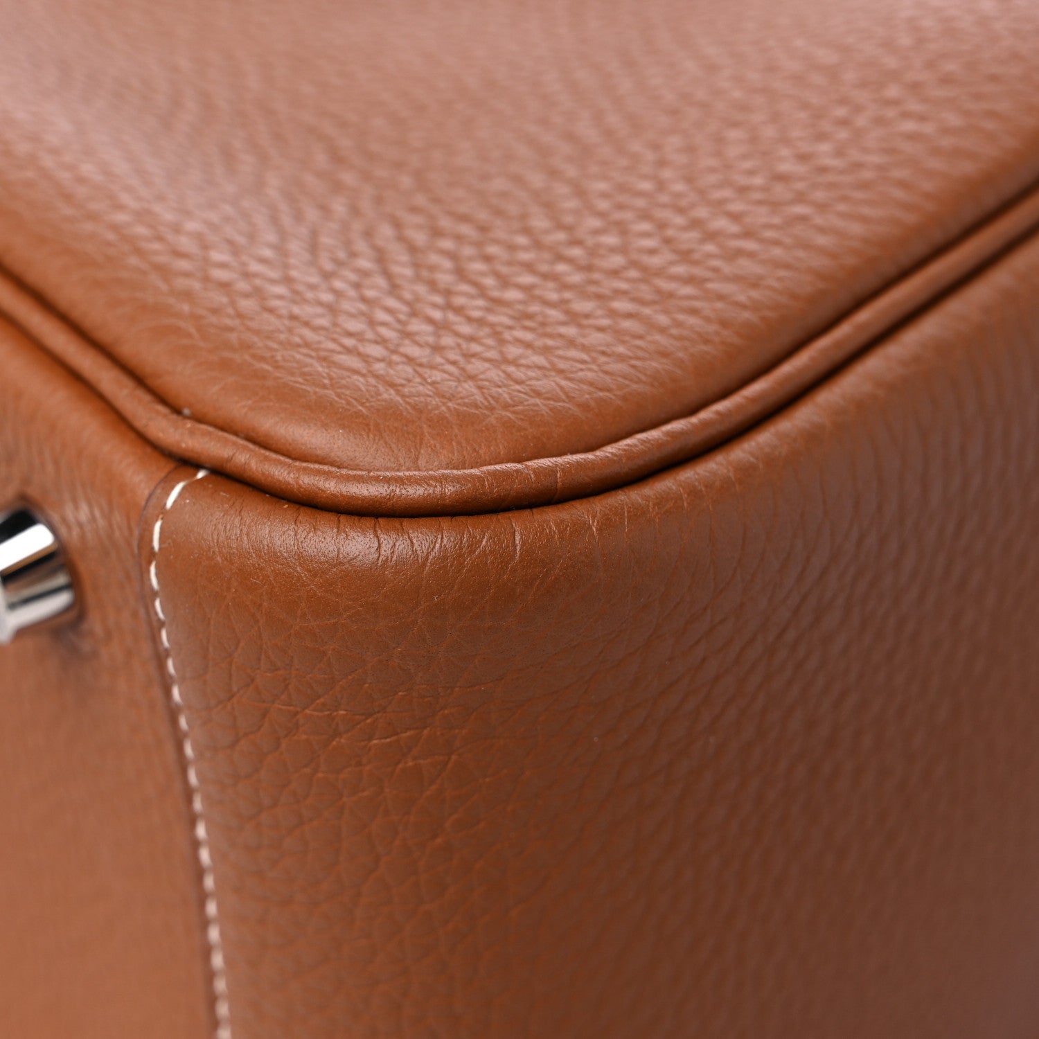 Hermes Taurillon Clemence Lindy 26 Gold 11 of 12