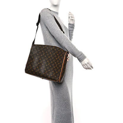 Louis Vuitton Monogram Abbesses Messenger Bag 2 of 8