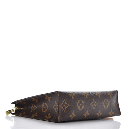 Louis Vuitton Monogram Toiletry Pouch 19 4 of 7