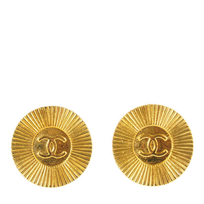 Chanel CC Cufflinks Gold 1 of 3