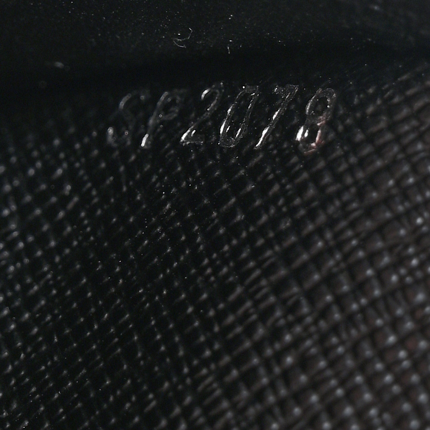 Damier Graphite Brazza Wallet