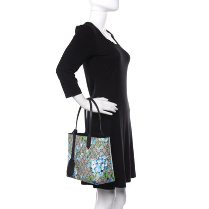 Gucci GG Supreme Monogram Blooms Small Reversible Tote Beige Blue Navy 2 of 16