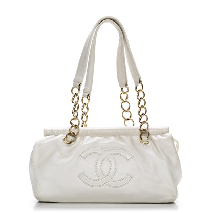 Chanel Caviar Shoulder Bag White 1 of 10