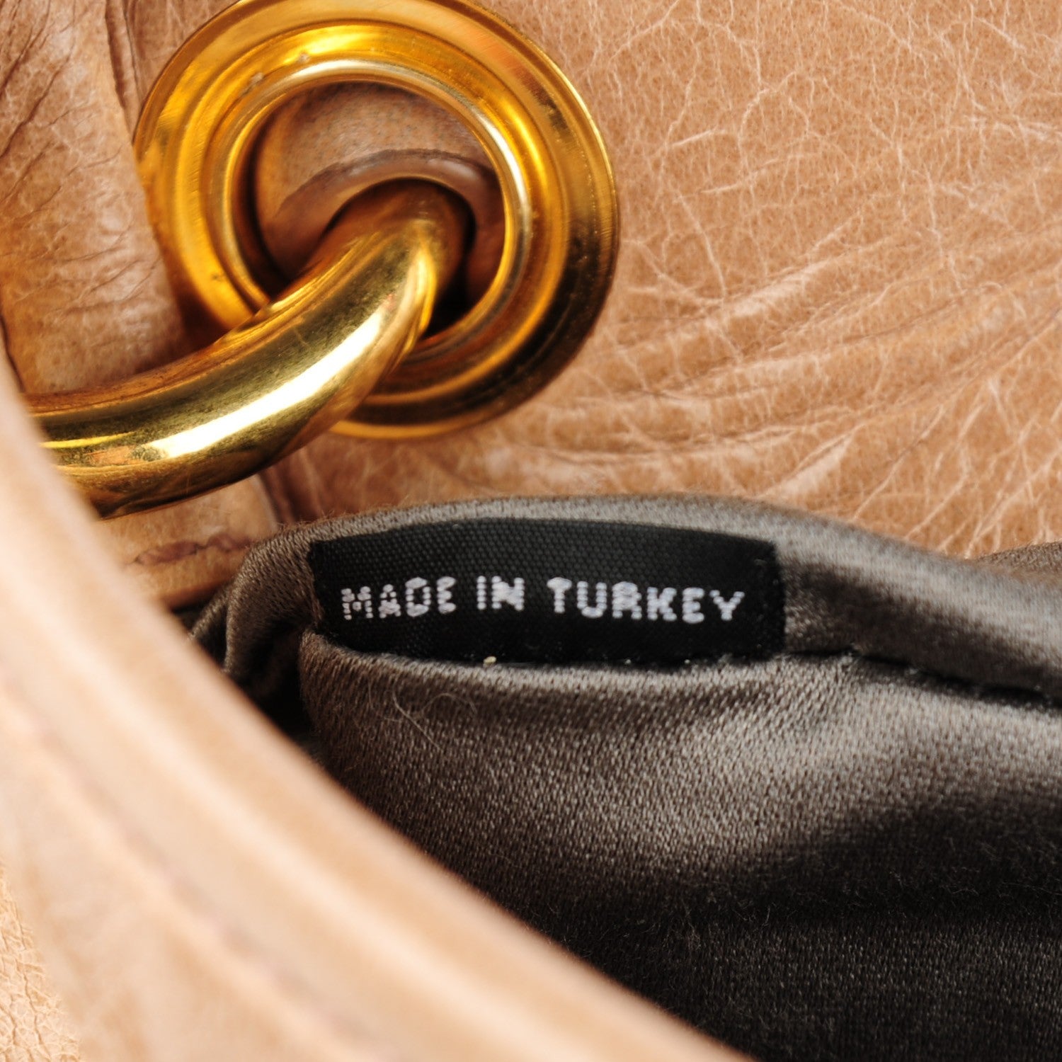 Miu Miu Matelasse Lux Nappa Coffer Hobo Deserto 8 of 9