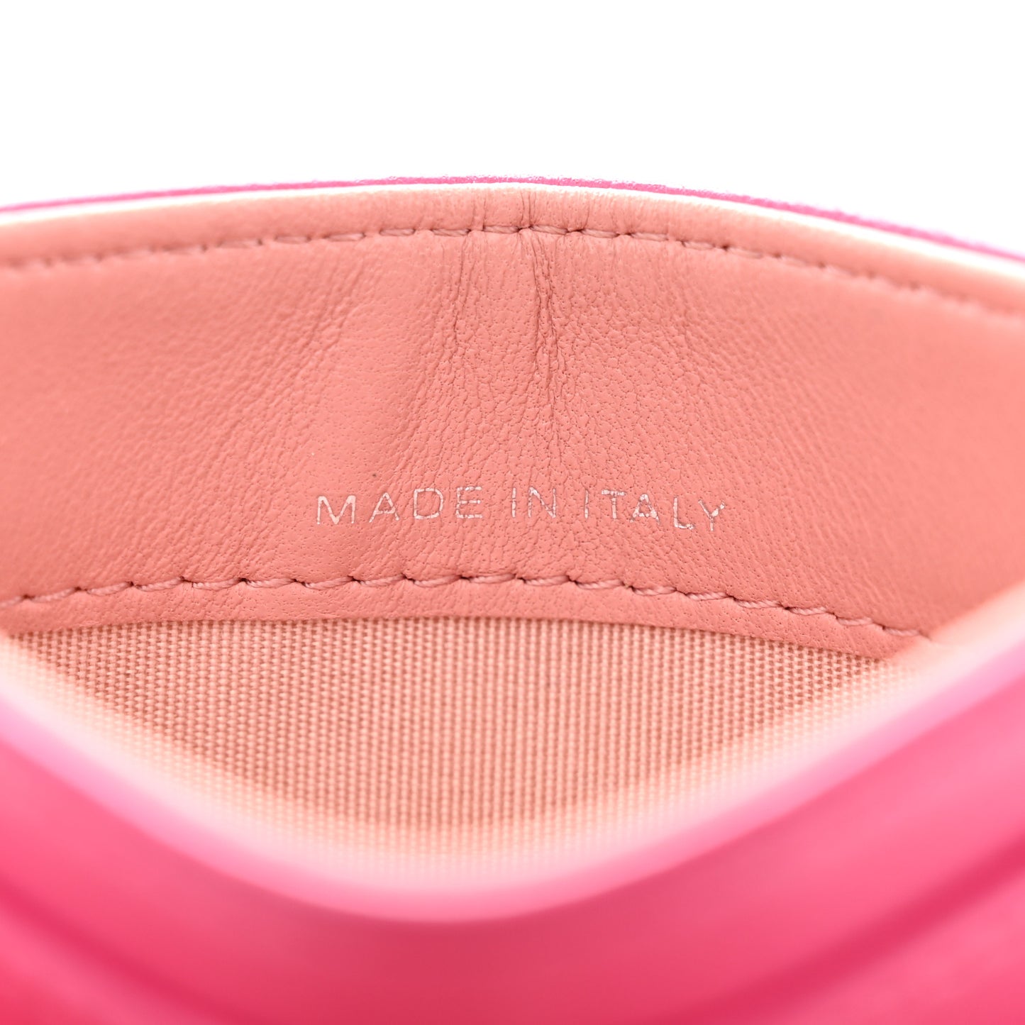 Lambskin Camellia Embossed Card Holder Fuchsia