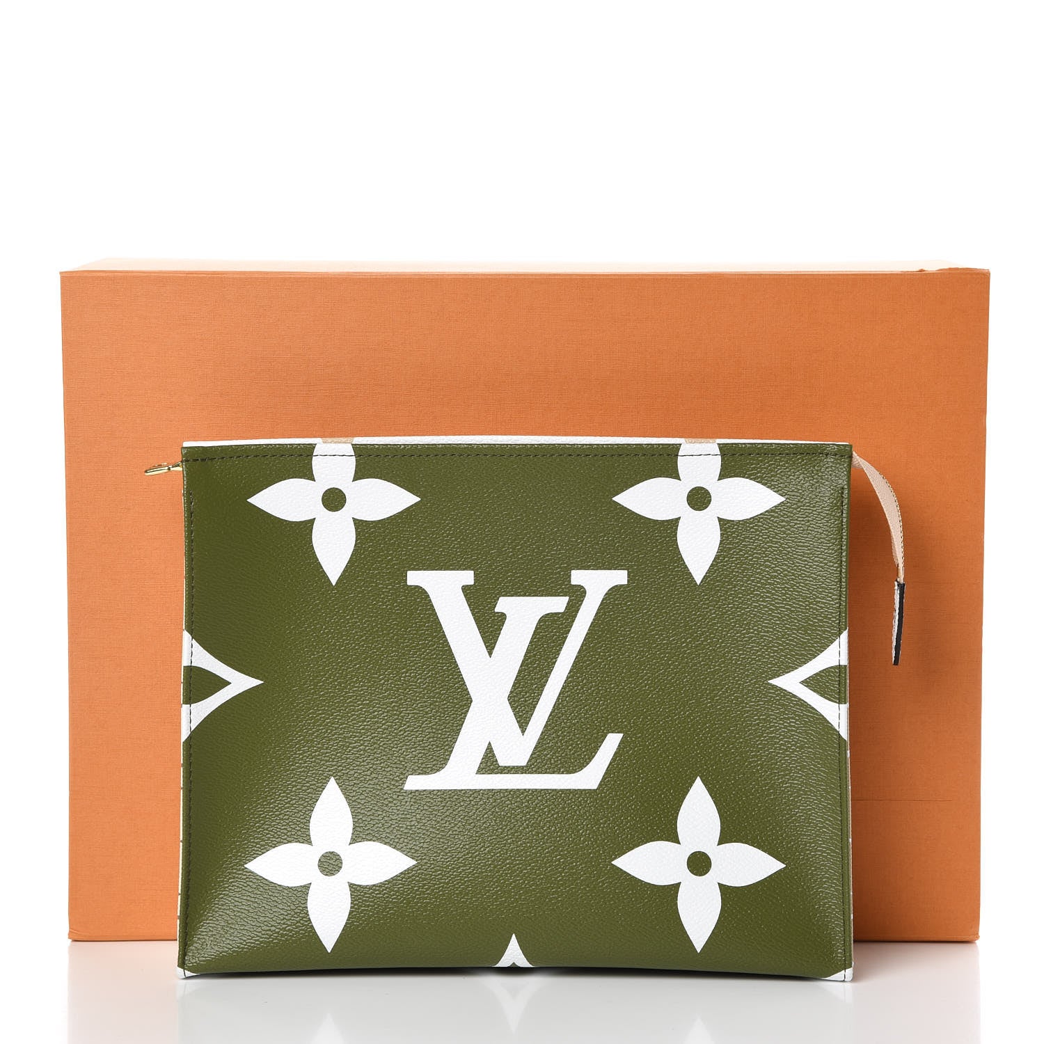 Louis Vuitton Monogram Giant Toiletry Pouch 26 Kaki 8 of 8
