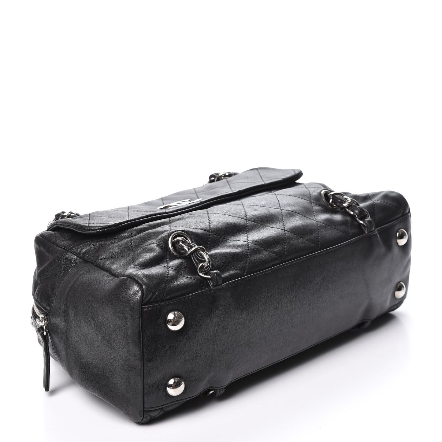 Lambskin Quilted Medium Chain Around Tote Black
