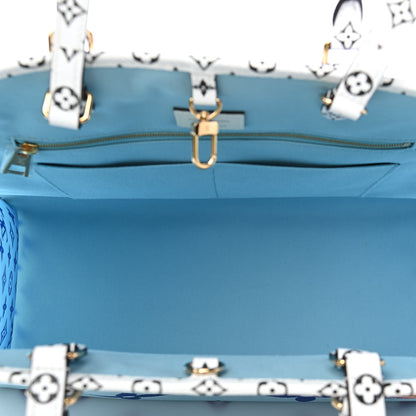 Louis Vuitton Monogram Giant Hawaii Onthego Blue 7 of 9