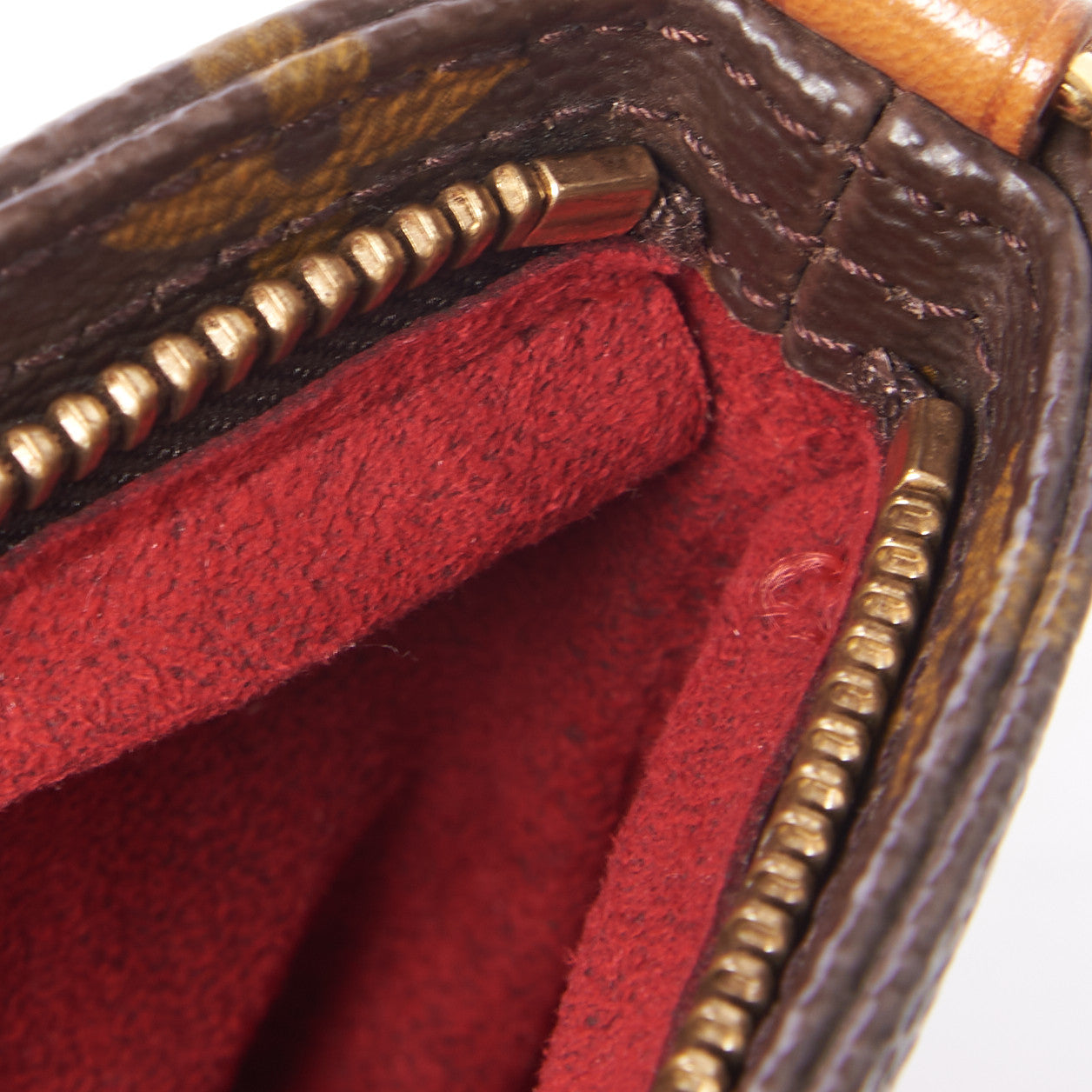 Louis Vuitton Monogram Partition Wristlet 7 of 7