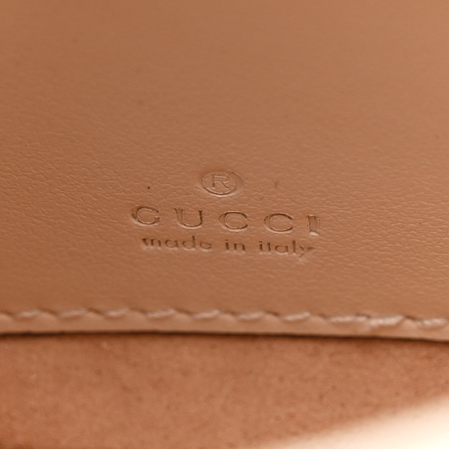 Calfskin Matelasse Monochrome GG Marmont Chain Mini Belt Bag Mystic White