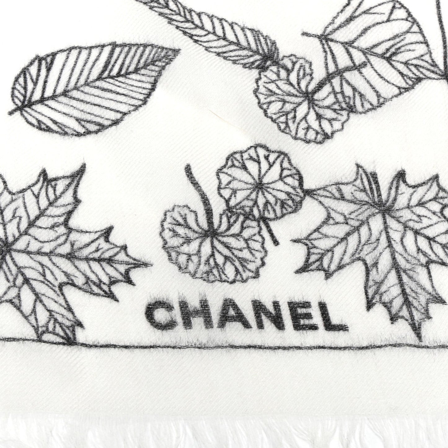 Cashmere CC Logo Leaves Scarf White Black