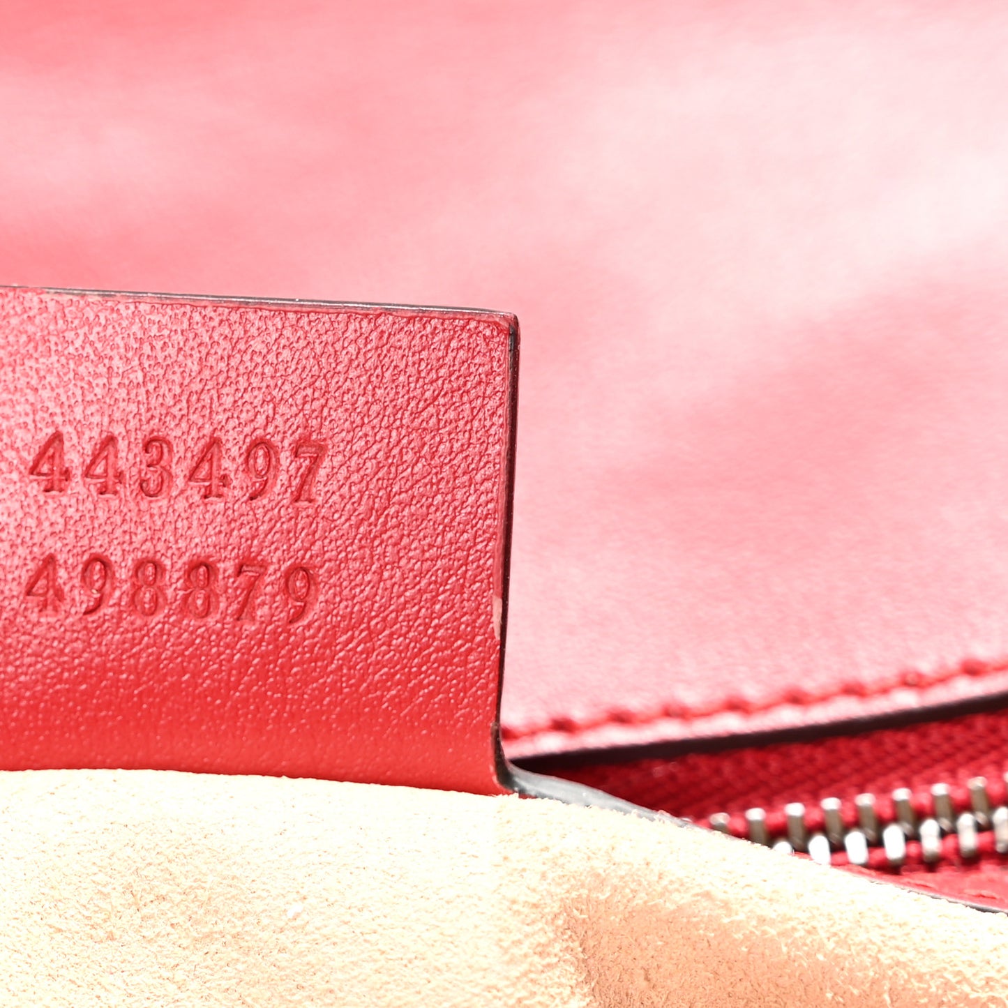 Calfskin Matelasse Small GG Marmont Shoulder Bag Hibiscus Red