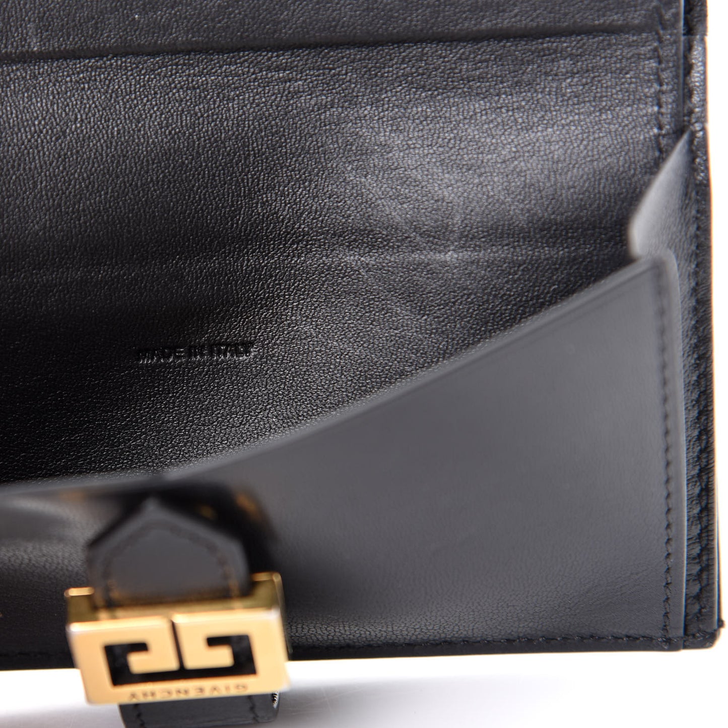 Goatskin Diamond Quilted GV3 Medium Wallet Black