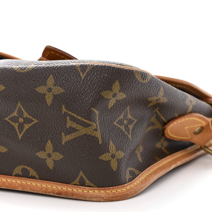 Louis Vuitton Monogram Sac Gibeciere 9 of 13