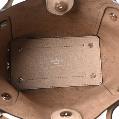 Louis Vuitton Mahina Hina PM Galet 6 of 10