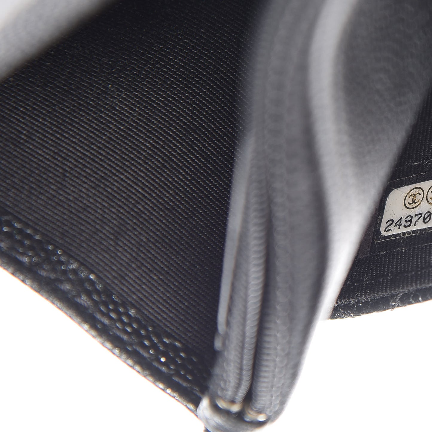Iridescent Caviar Quilted Wallet On Chain WOC Black