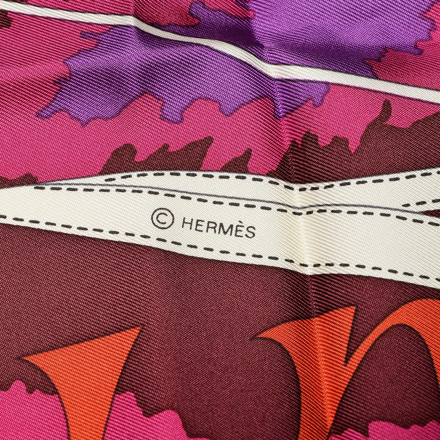 Silk Monsieur et Madame II Scarf 90 Vermillon Fuchsia Canard