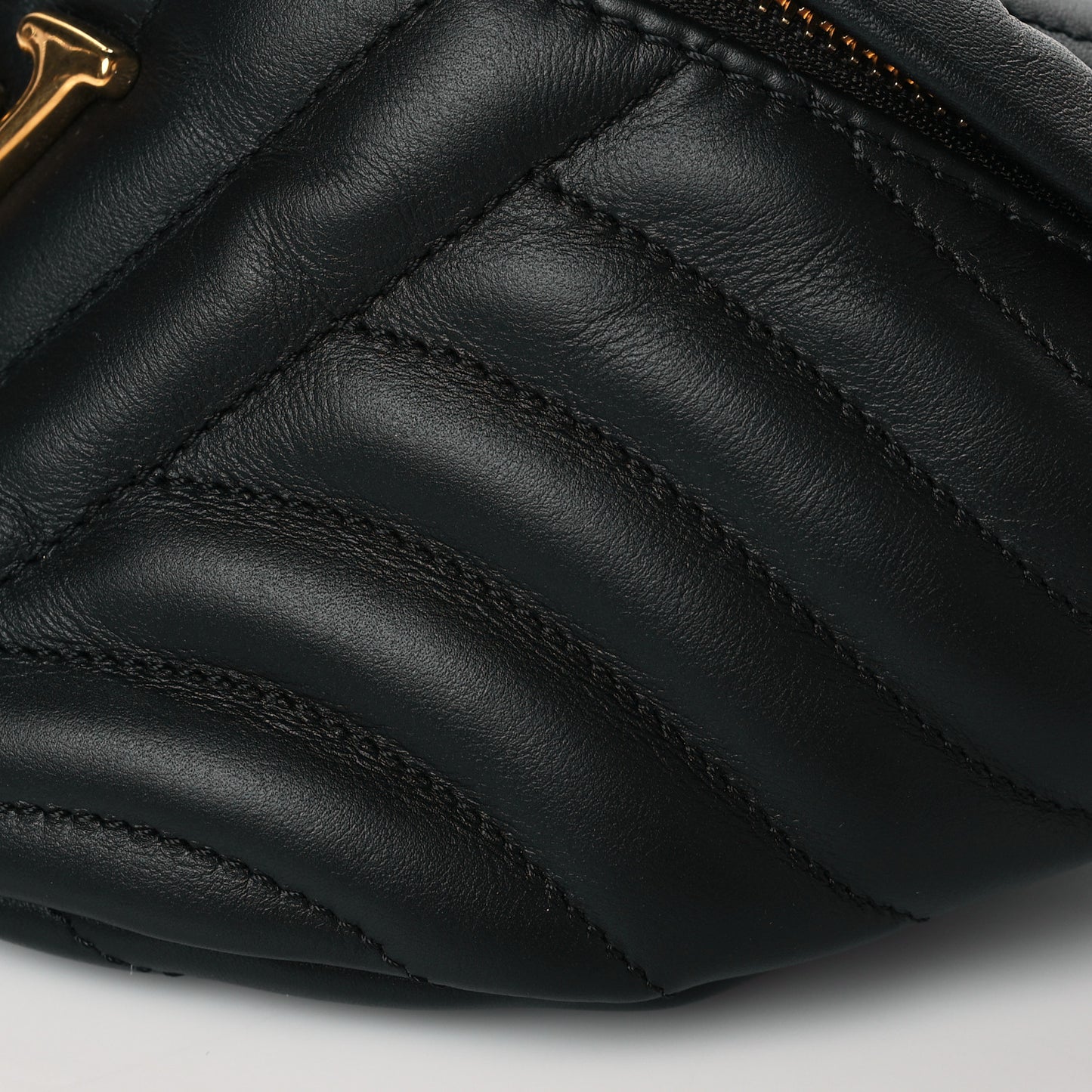 Calfskin Quilted New Wave Bumbag Black