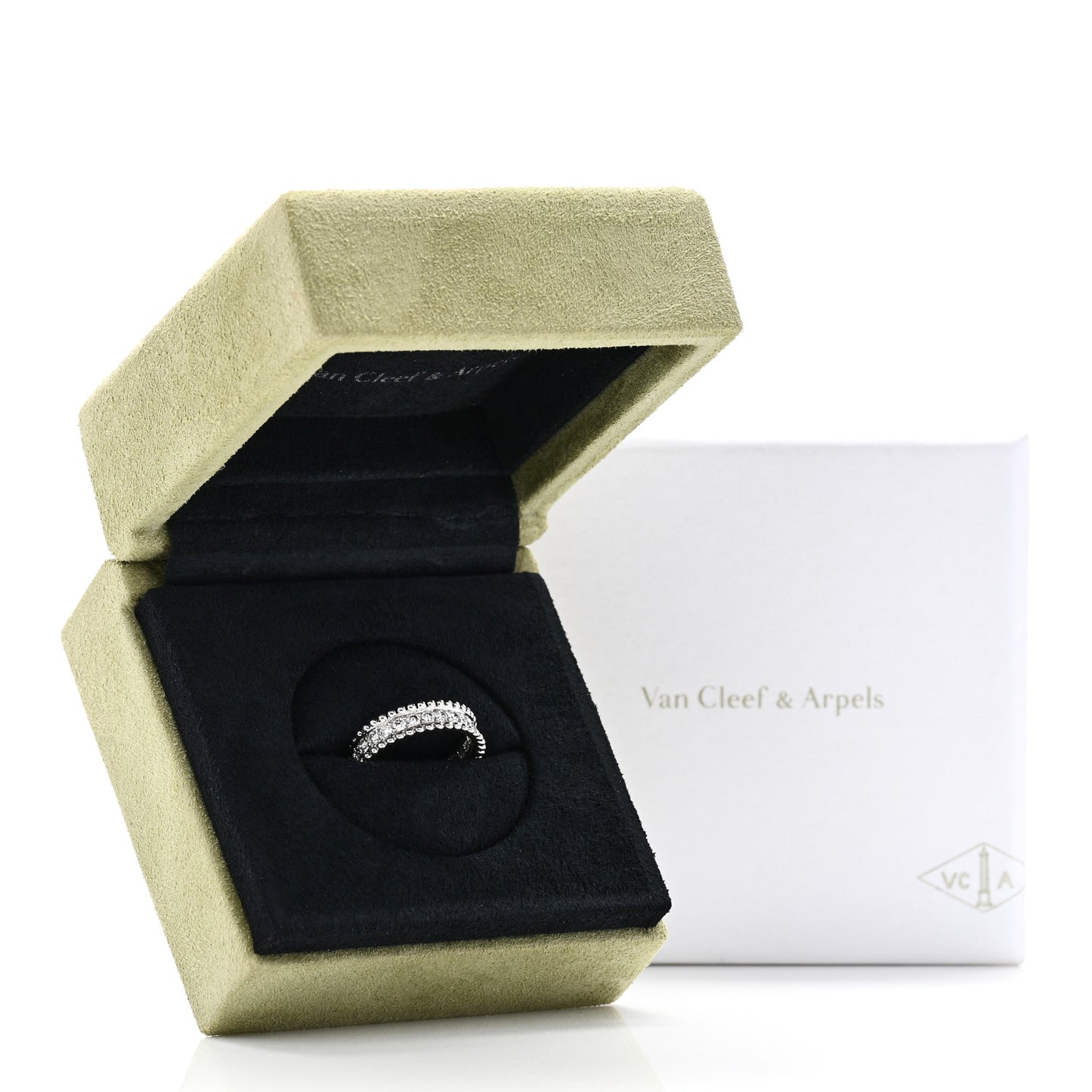 Platinum Diamond Estrelle Wedding Band Ring 48 4.5