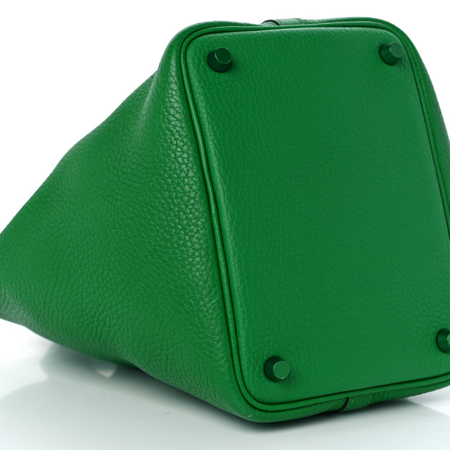 Taurillon Clemence Monochrome Picotin Lock 18 PM Bambou