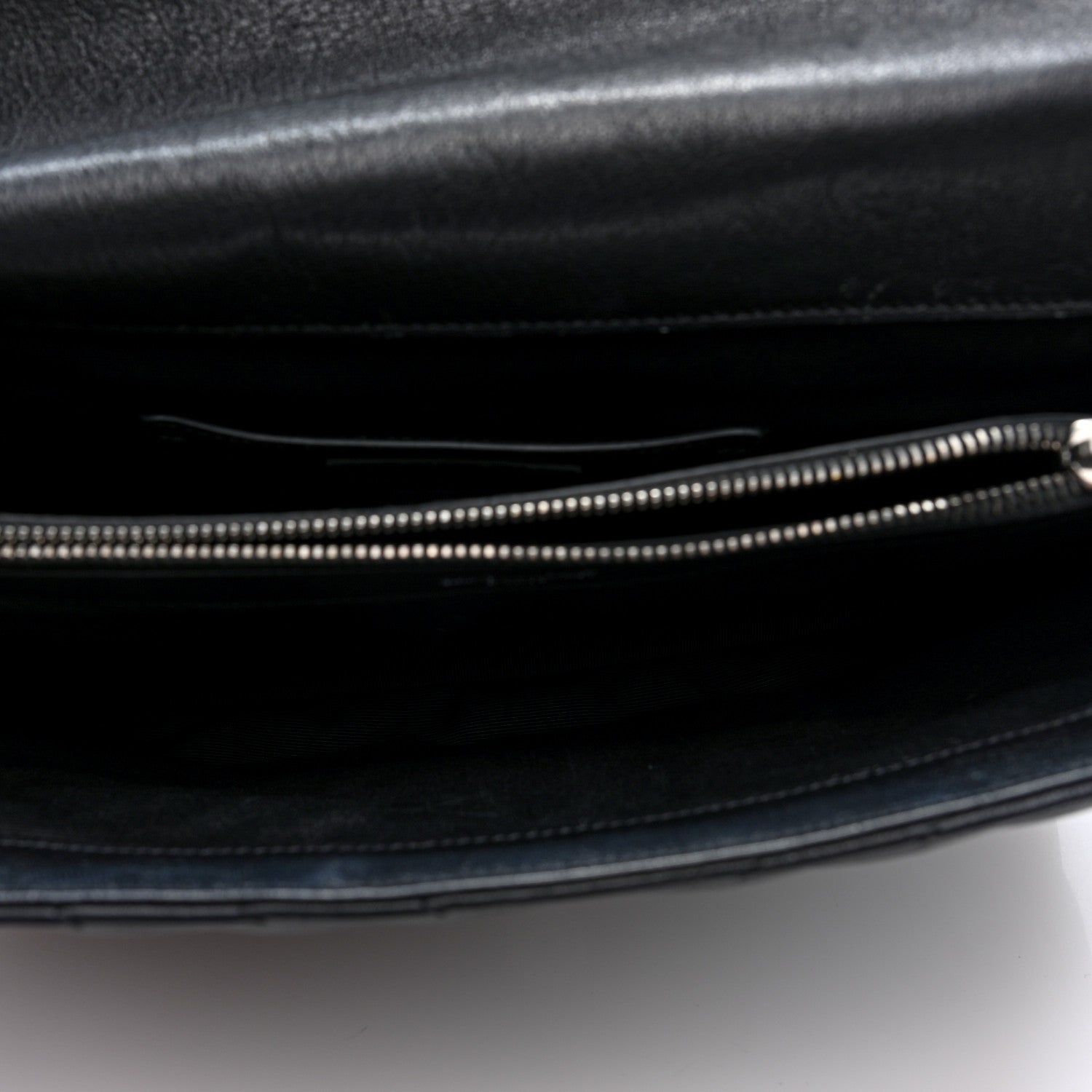 Saint Laurent Sheepskin Matelasse Chevron Monogram Large College Satchel Black Tulip 5 of 9