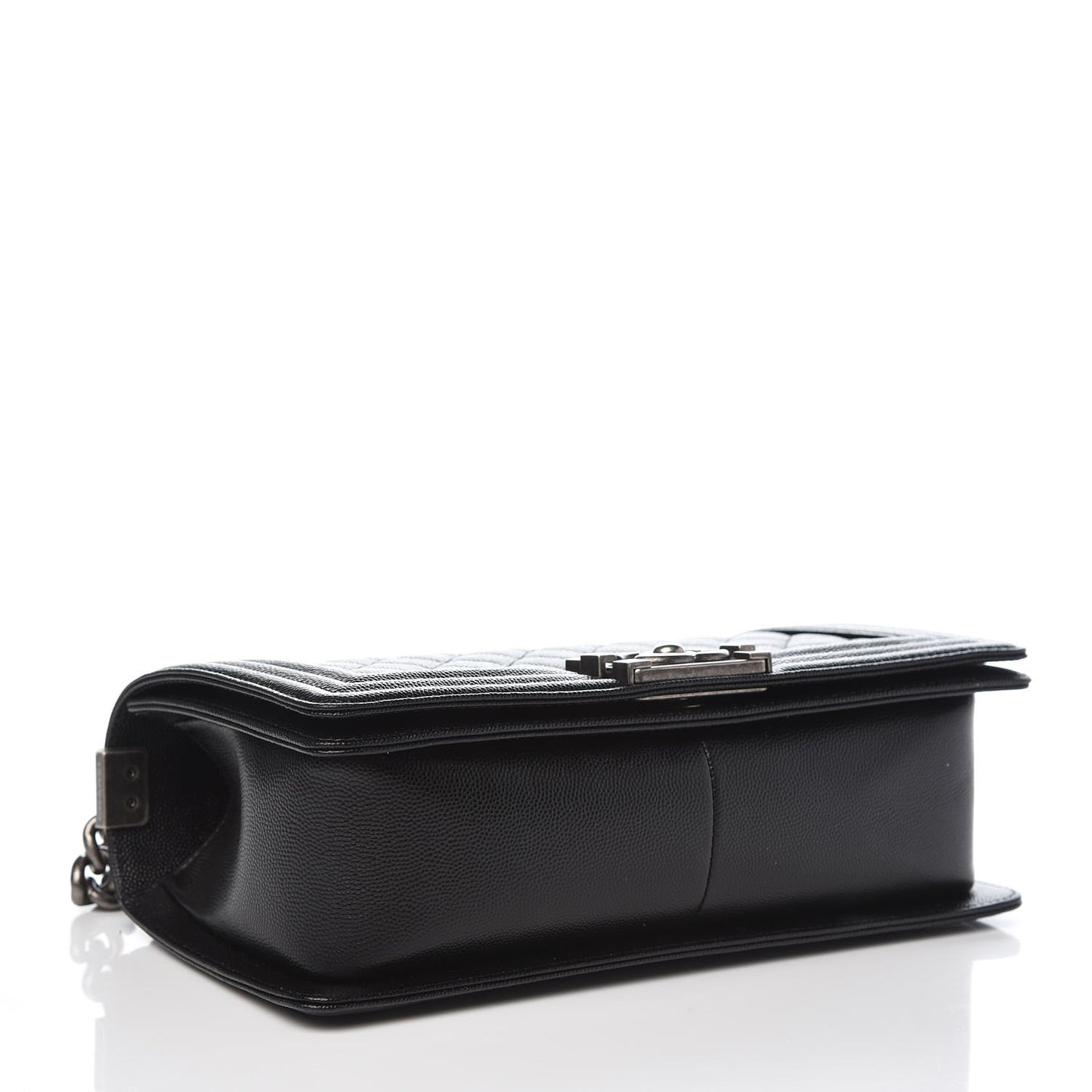 Caviar Quilted Medium Boy Flap Black