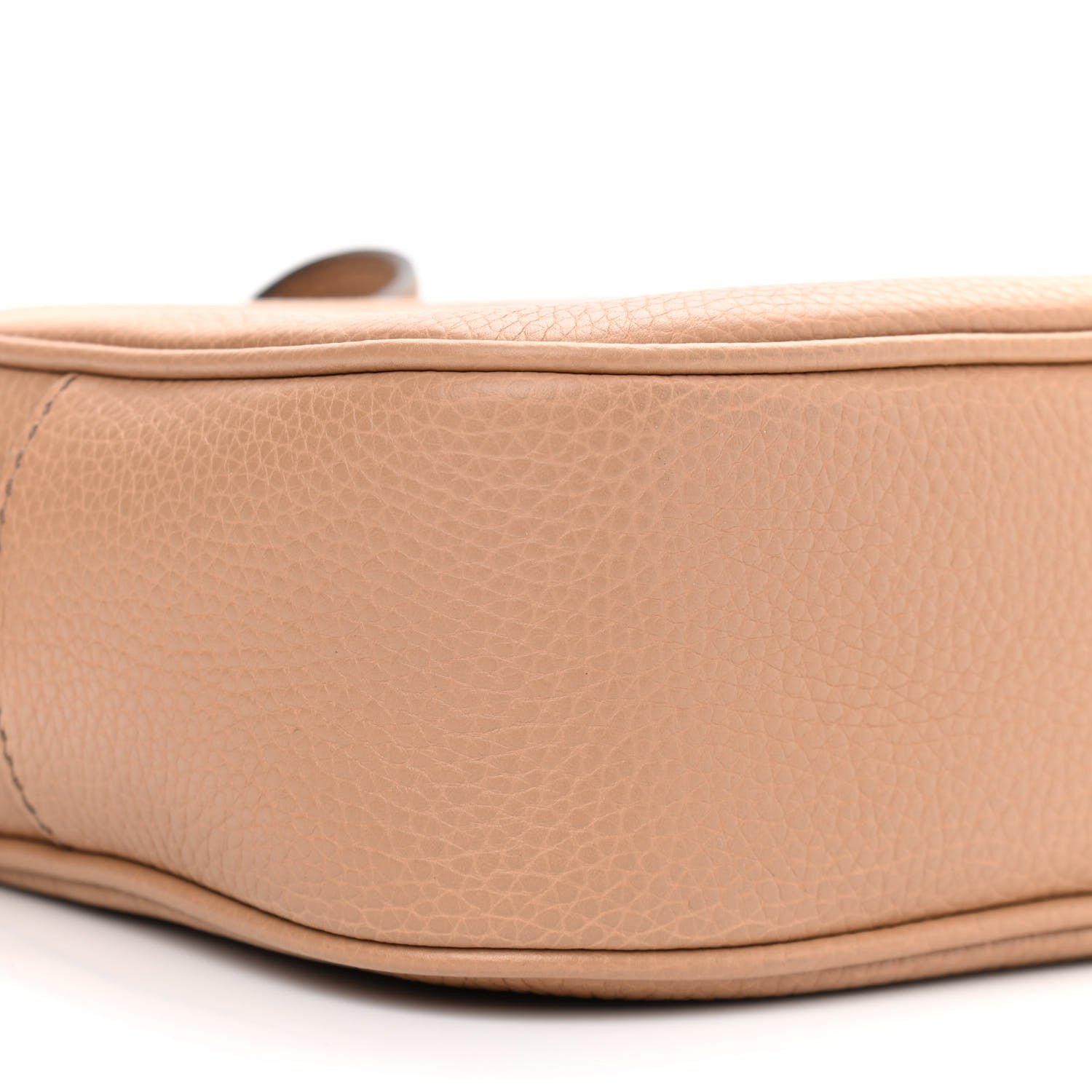 Gucci Pebbled Calfskin Small Soho Disco Bag Camelia 9 of 10
