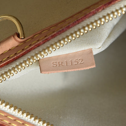 Louis Vuitton Vernis Brea GM Blanc Corail 6 of 17