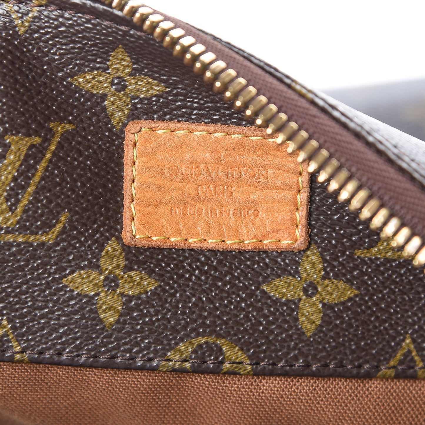 Monogram Sully MM