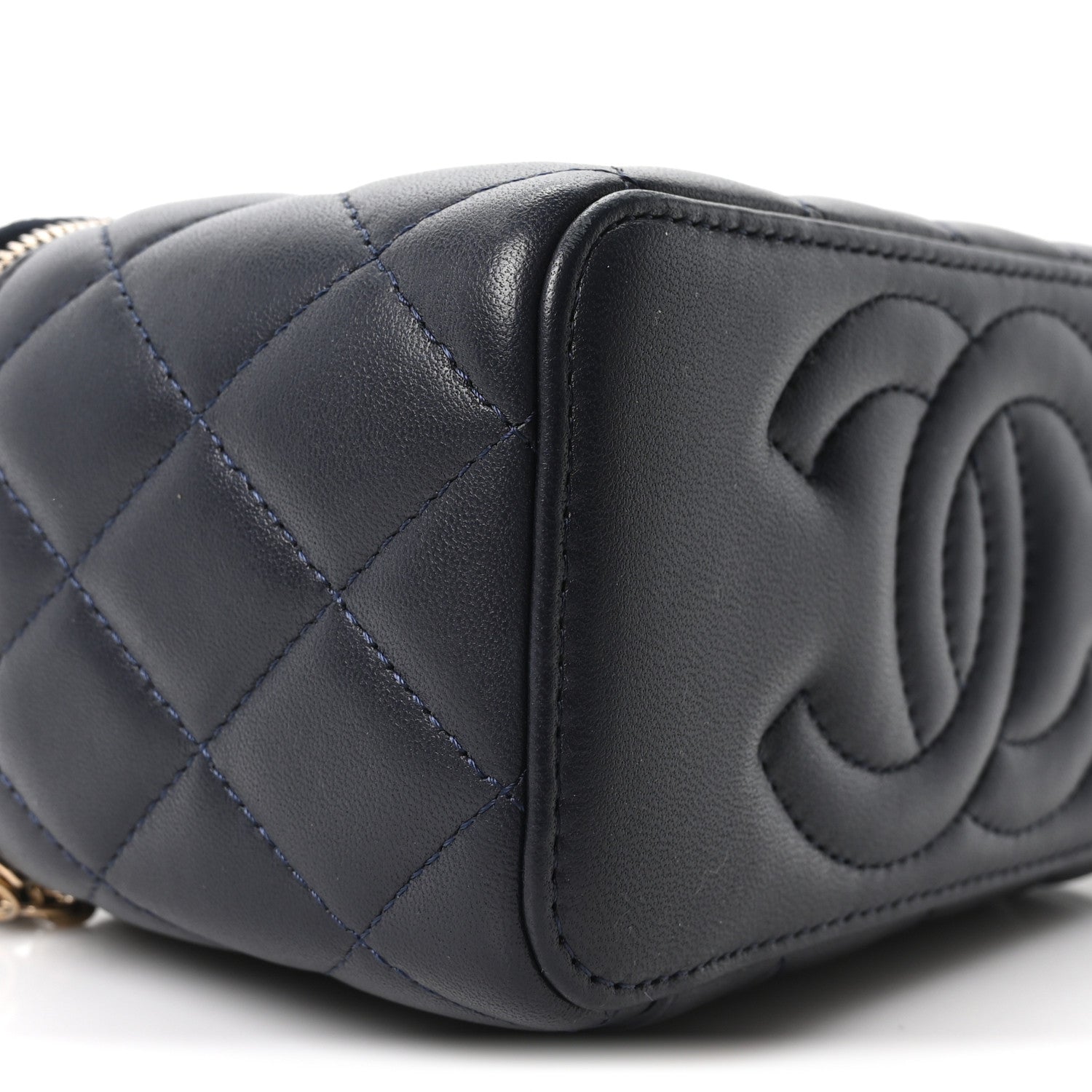 Chanel Lambskin Quilted Pick Me Up Vanity Case Navy 9 of 10