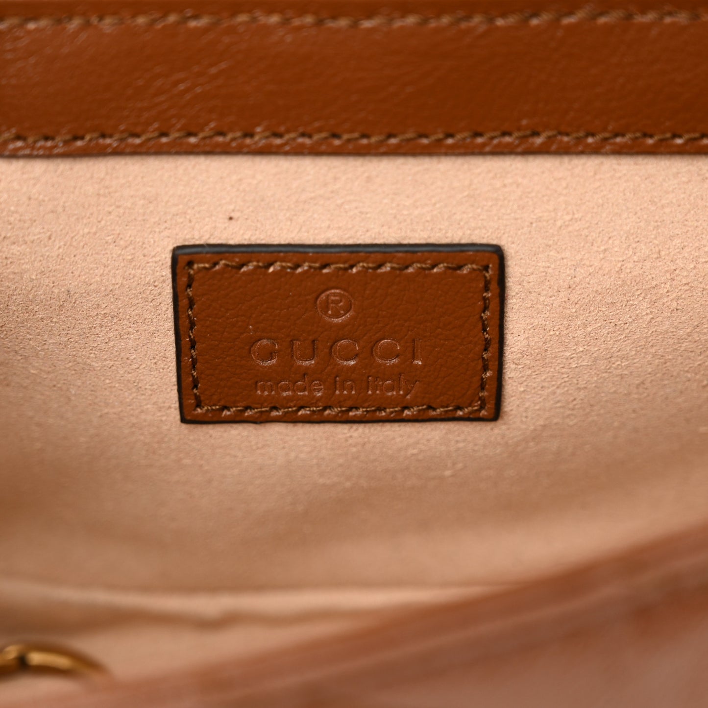 Azalea Calfskin Matelasse Diagonal Super Mini GG Marmont Shoulder Bag Cuir