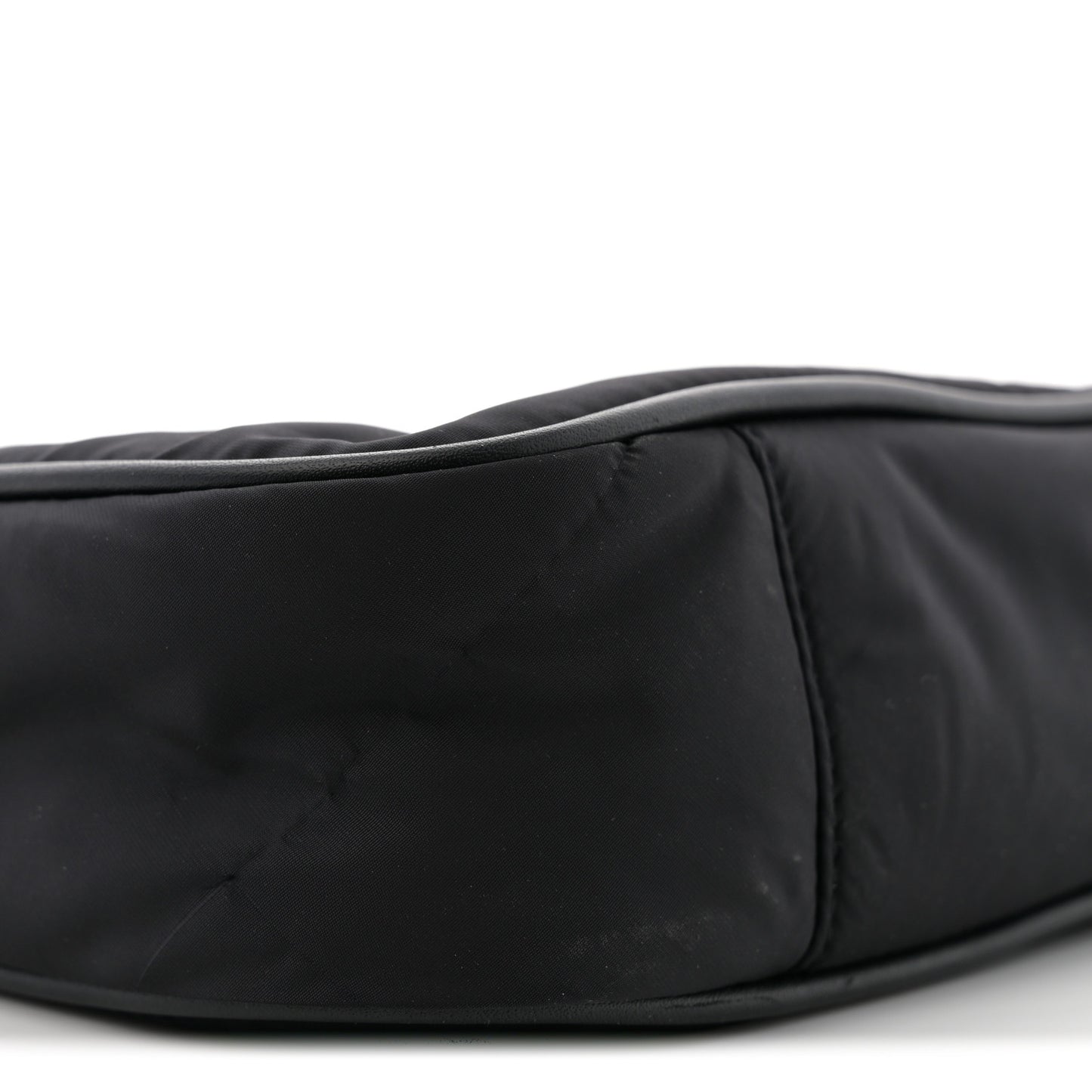 Econyl Nylon Le 5 A 7 Hobo Black
