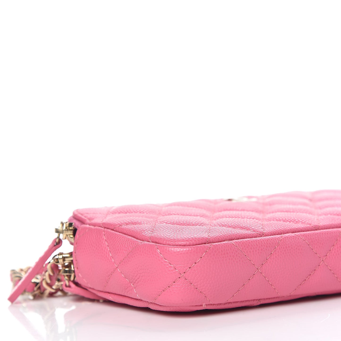 Caviar Quilted Small Clutch With Chain Pink