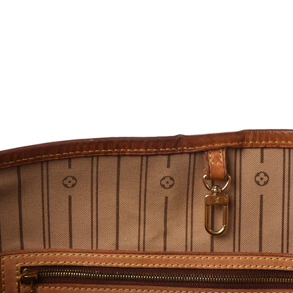 Louis Vuitton Monogram Delightful PM 9 of 14