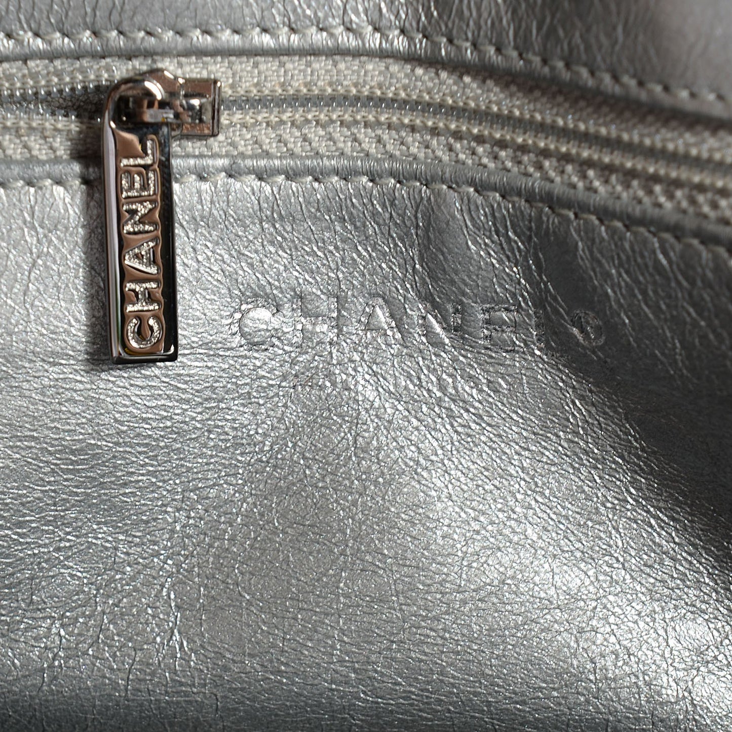 Glazed Caviar East West Modern Chain Tote Black