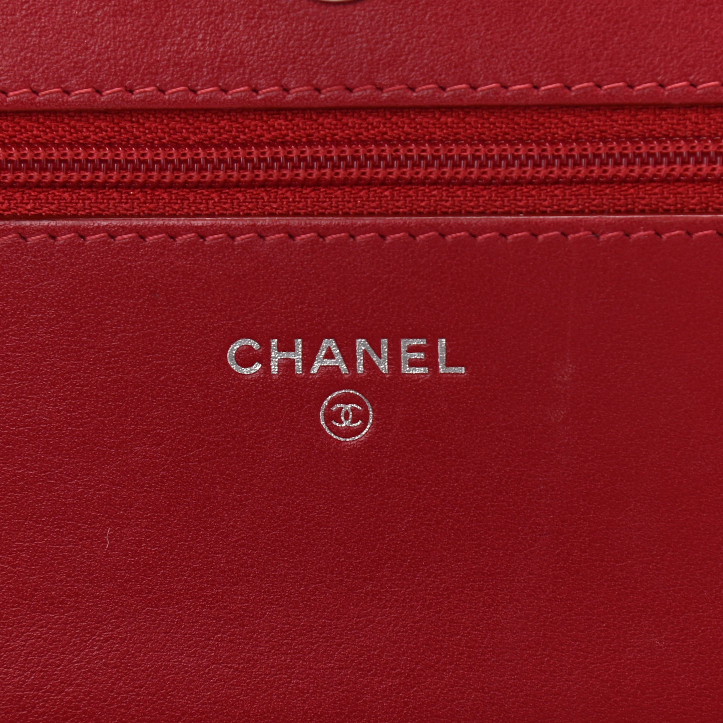 Caviar Quilted Boy Wallet On Chain WOC Red