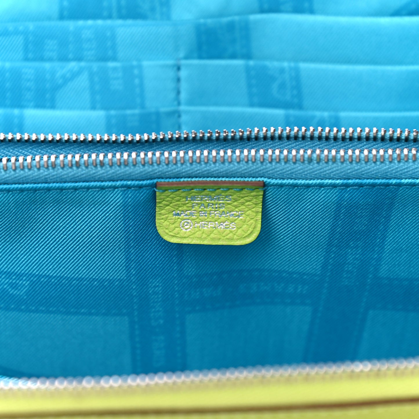 Epsom Silk'In Wallet Kiwi Lichen