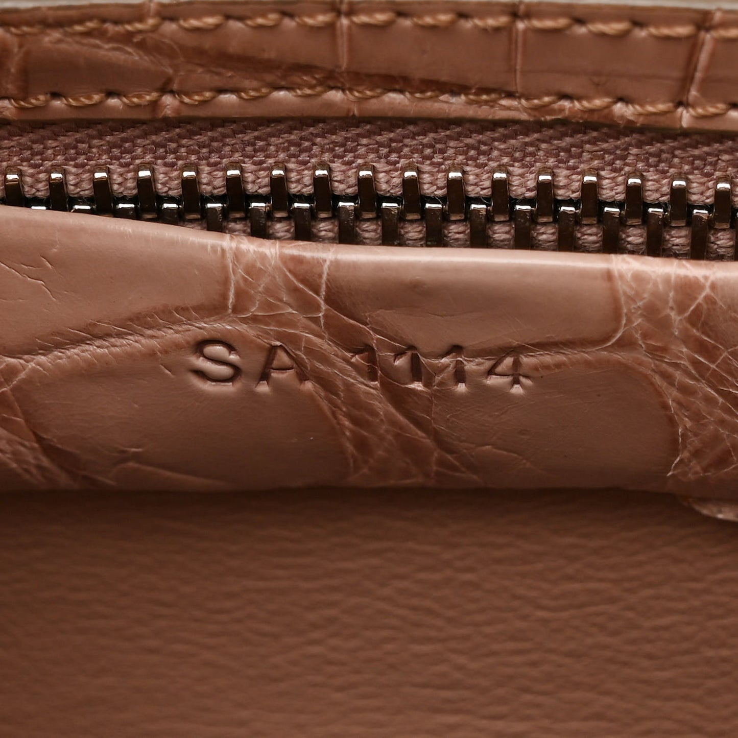 Crocodile Medium Antigona Nude Pink